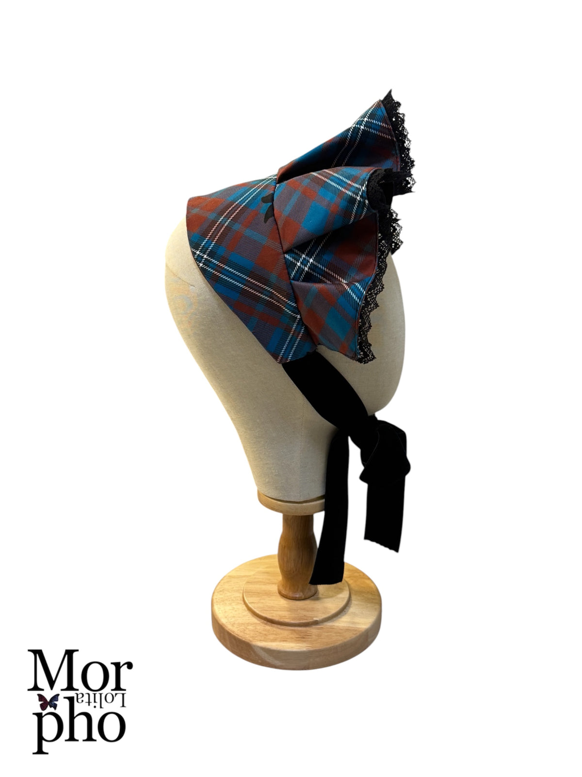 Queen Frill Bonnet